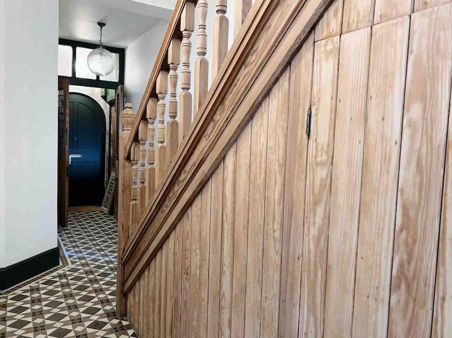 Luxury City Centre Townhouse - Sleeps 6 Chester Buitenkant foto